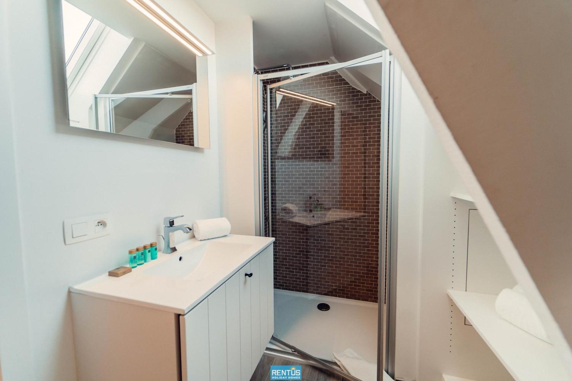 Villa Promenade - Luxuriously Apartment For 8 People Nieuwpoort Buitenkant foto