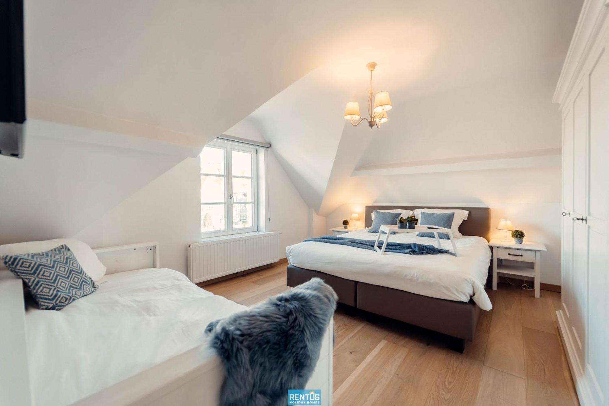 Villa Promenade - Luxuriously Apartment For 8 People Nieuwpoort Buitenkant foto
